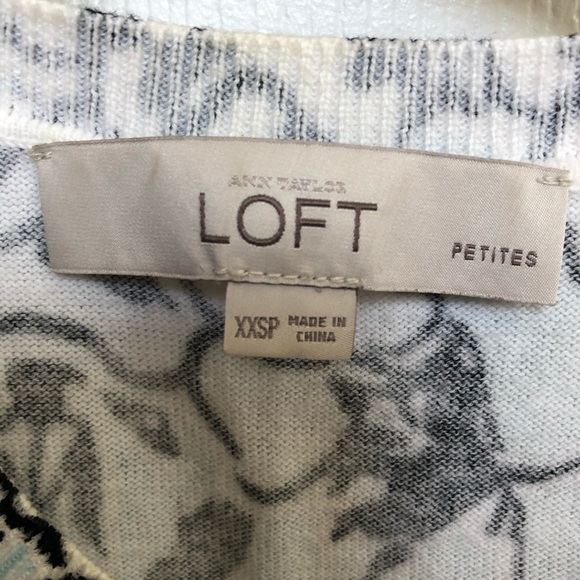 LOFT xxsp blue, black and white floral cardigan - Picture 3 of 5